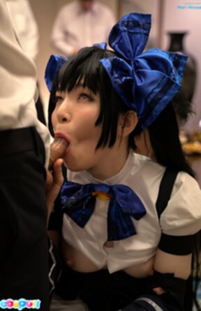 Mari Hirose blowbanged on her knees and cum in mouth